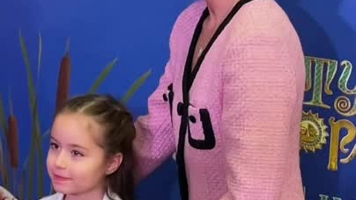 Полина Гагарина с дочкой Мией