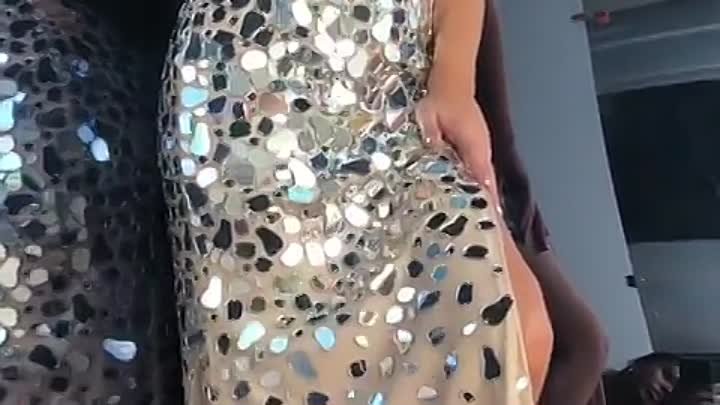 JOVANI 02479