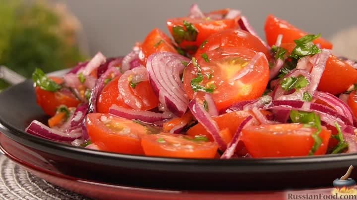 Маринованный салат из помидоров