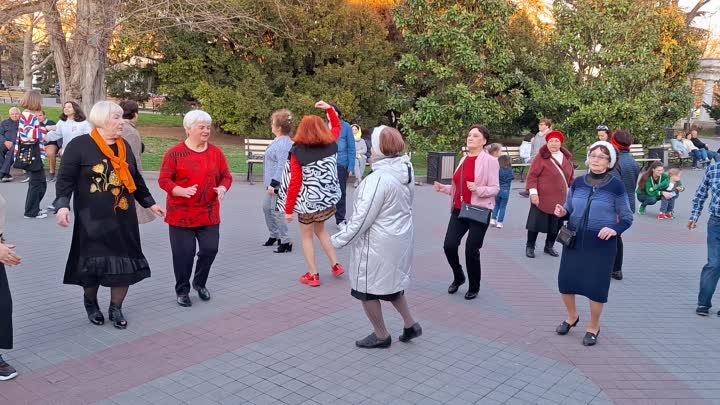 03.04.24 - Танцы на Приморском бульваре - Севастополь - Сергей Соков