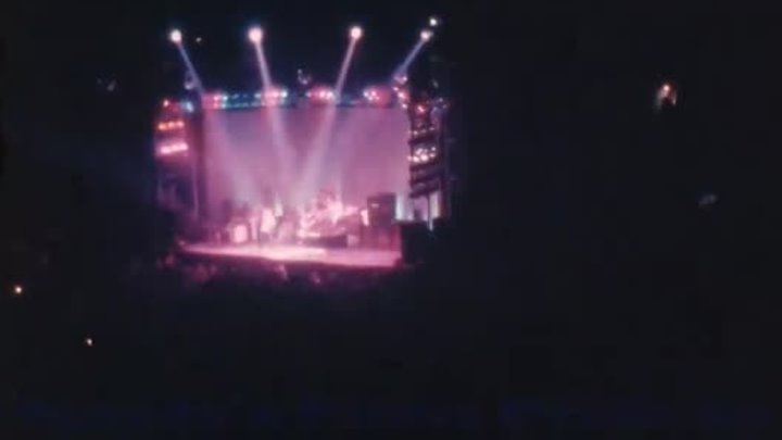 Led Zeppelin Live Montreal Forum February 6 1975