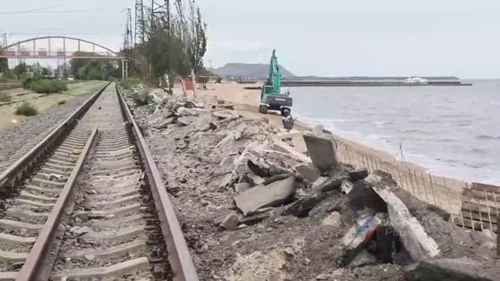 Ремонт набережной в Мариуполе