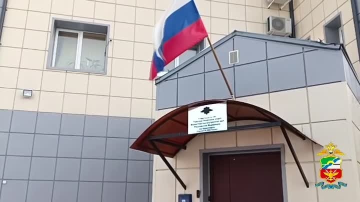 ️В Томске транспортные полицейские задержали 37-летнюю женщину с меф ...