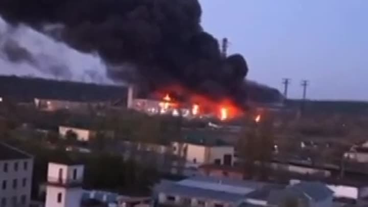 После ударов в Киевской области горит Трипольская ТЭС