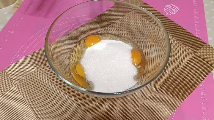 самый простой печенье сахар, мука, яйцо, соль.mp4