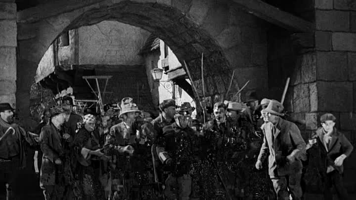 Bride.Of.Frankenstein.1935.720p.BluRay.FLAC.x264-CtrlHD
