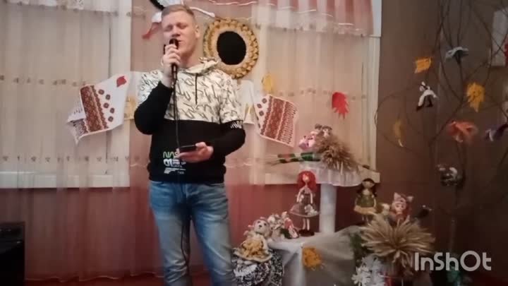 Поёт Назар Прохоцкий