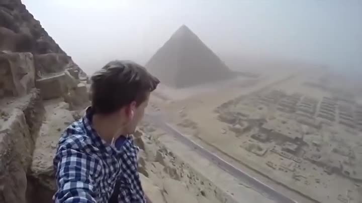 ЕГИПЕТ ГИЗА Подъём на пирамиду