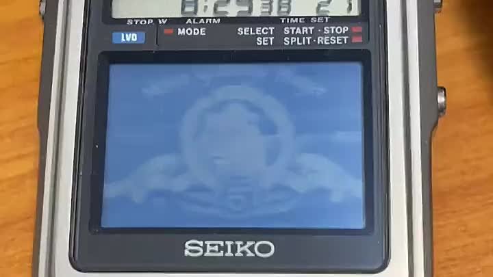 Seiko TV Watch - наручные часы с цифровым ЖК-дисплеем, встроенным ТВ ...