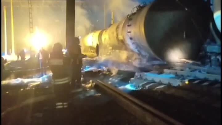 Тушение пожара на станции Куберле в Ростовской области.