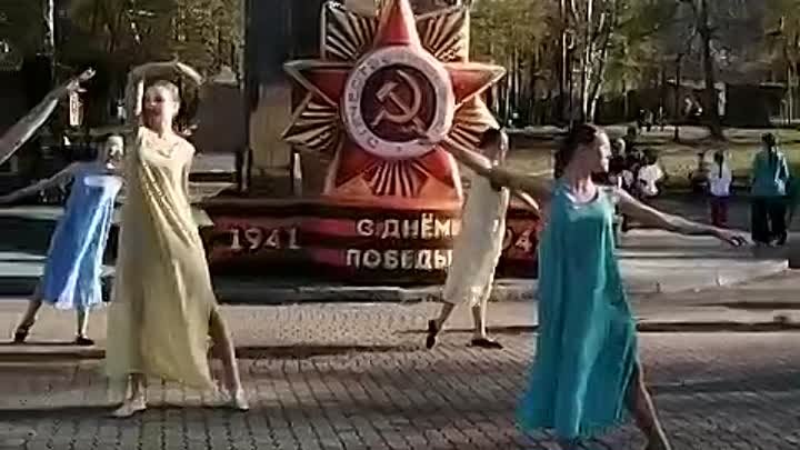 Образцовый хореографический ансамбль "Огонёк"