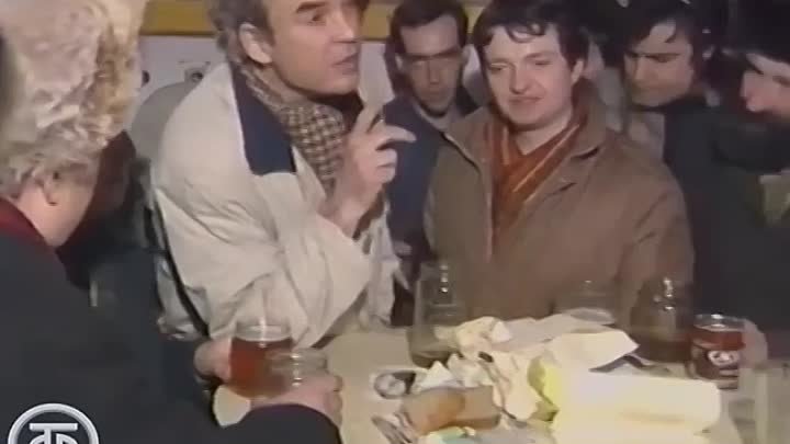 Знаменитый репортаж Владимира Молчанова из советской пивной, 1991 год