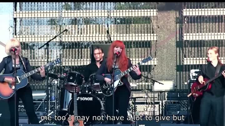 Can't Buy Me Love - MonaLisa Twins (The Beatles Cover)