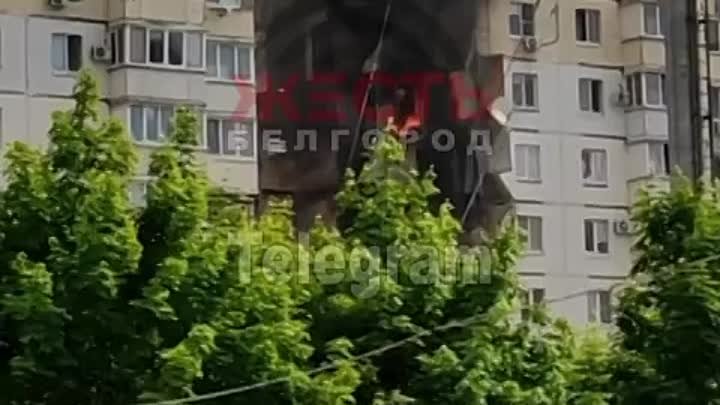 Прилет по Белгороду, упала стена жилого дома.