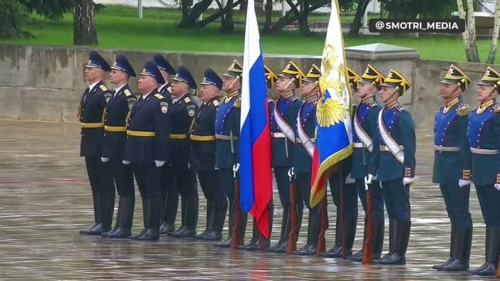 Смотр президентского полка