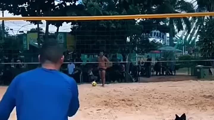 Чемпион по пляжному волейболу 😊👍♥️