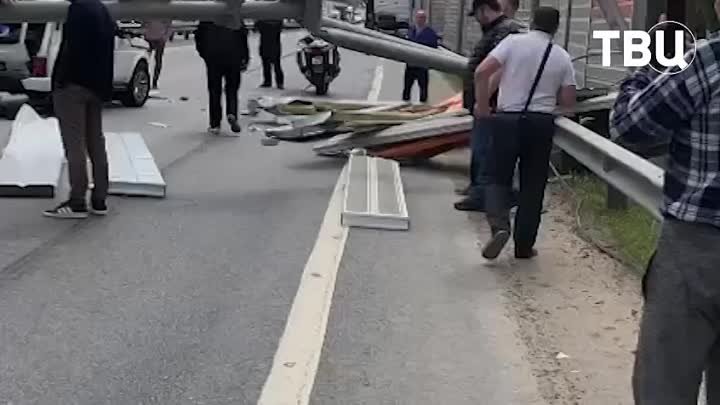 🚨 Серьёзная авария на ЦКАДе в районе съезда на Волоколамское шоссе
 ...