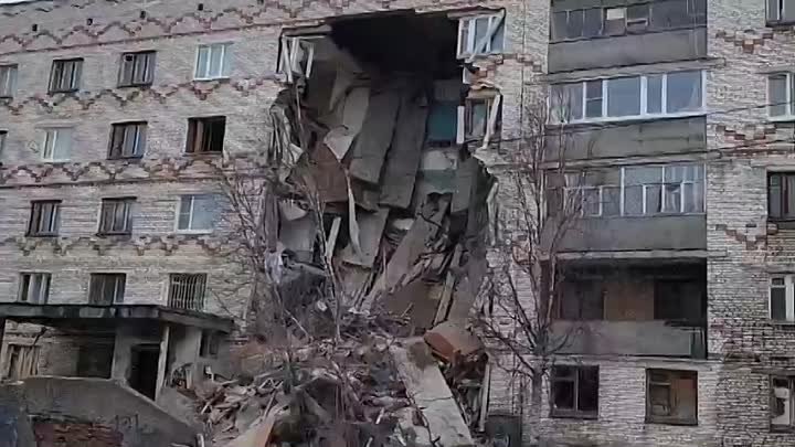 🌚 В Печоре в Коми рухнуло общежитие