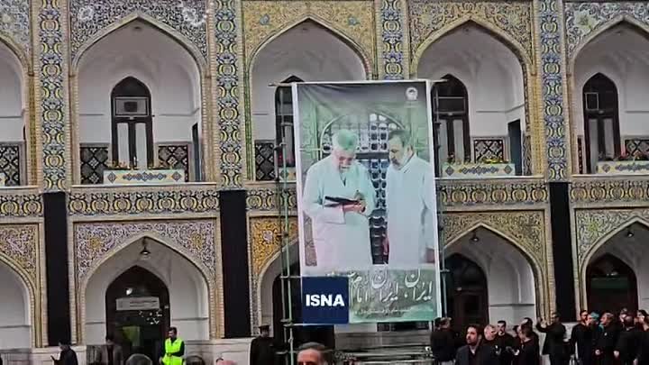 В Мешхеде проходят похороны президента Ирана Эбрахима Раиси