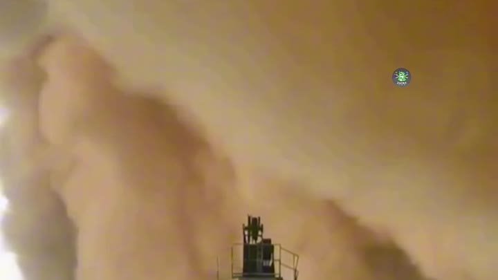 Песчаная буря в Суэцком канале