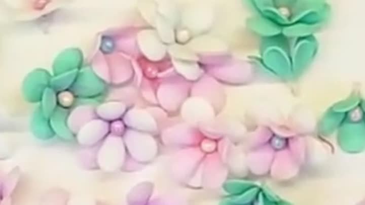 Маленькие цветочки из фоамирана для открытки ручной работы 🌸