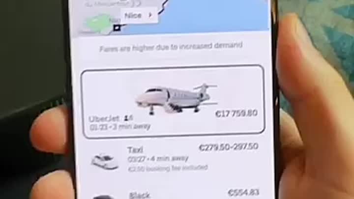 Блохер ради эксперимента вызвал такси за €17 000 (~1 700 000 рублей) ...