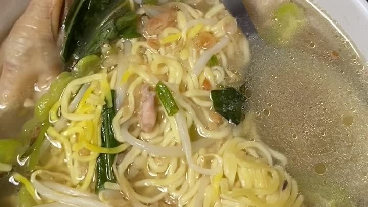 А вы любите тайские супы?)