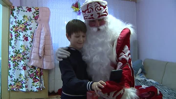 Дед Мороз и Метросеть дарят праздник в Стрежевом
