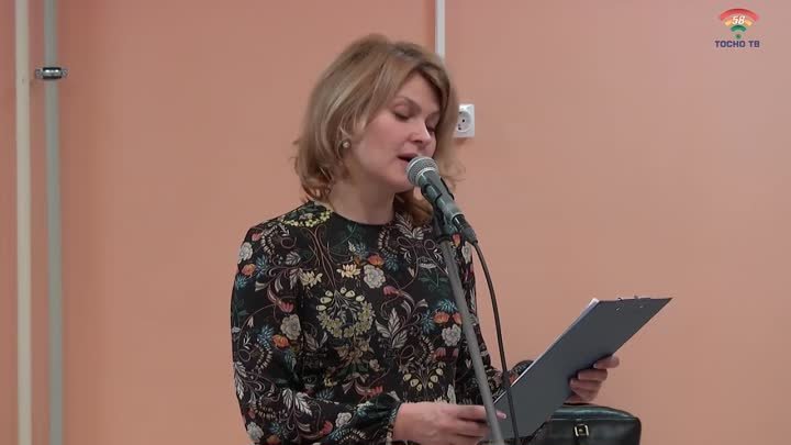 Поэтесса Л.Моренцова в гостях у тосненцев