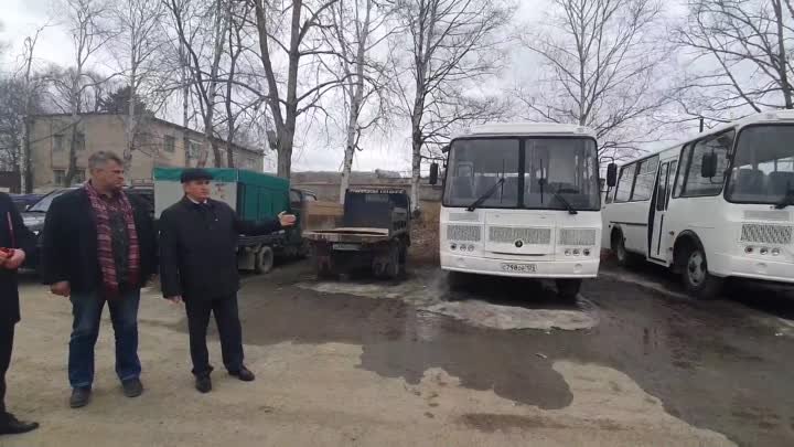 Два новых автобуса район и Новонежинское поселение передали в БТП
