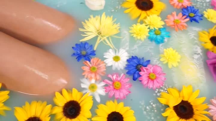 СПА ЦВЕТОЧНАЯ ВАННА с МОЛОКОМ How To Make a Milk Bath ♥ Cosmic Confetti SPA
