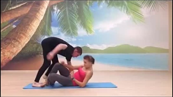 Парная йога в фитнес-клубе "РеФорма"