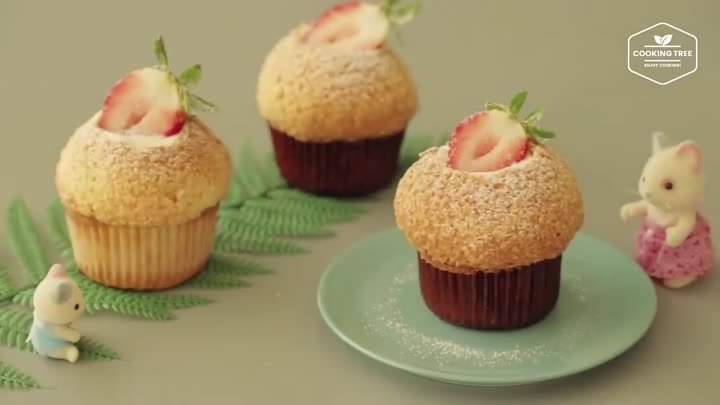 Strawberry Cream Puff(Cookie Choux) Muffin Recipe.Клубничные кремовые воздушные кексы рецепт.