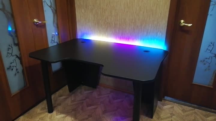 ВНИМАНИЕ НОВИНКА! Геймерские столы с подсветкой , только в Томске!