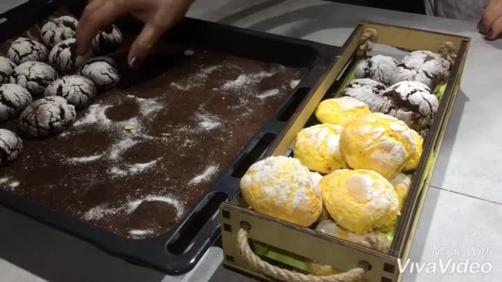 Печенье с трещинками(мраморное).Со вкусом шоколада,апельсина и смородины
