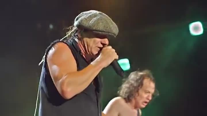 AC_DC - Let There Be Rock (Live At River Plate, December 2009)