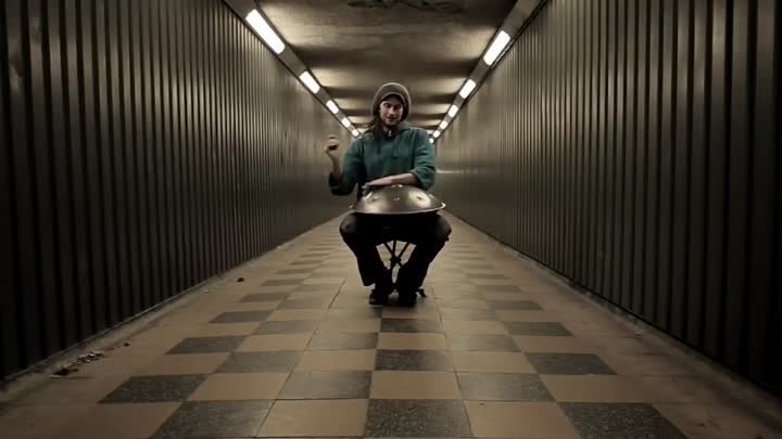 Solo Hang Drum in a Tunnel _ Daniel Waples - Hang in Balance _ London - England [HD]