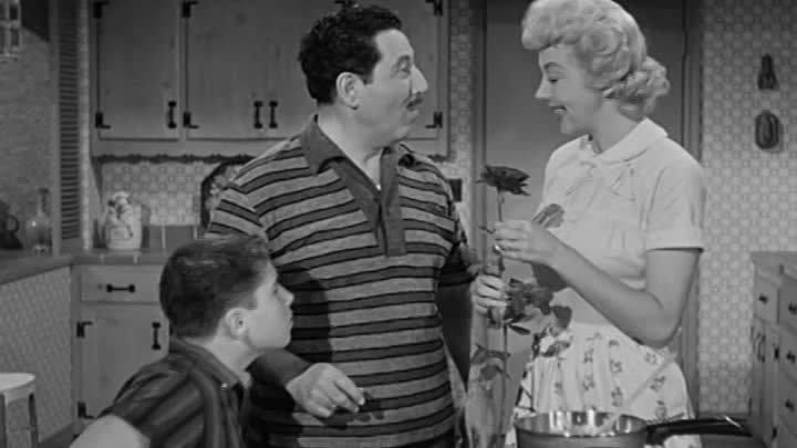 Blondie - S01E12 - Oil for the Lamps of Blondie (March 22, 1957)