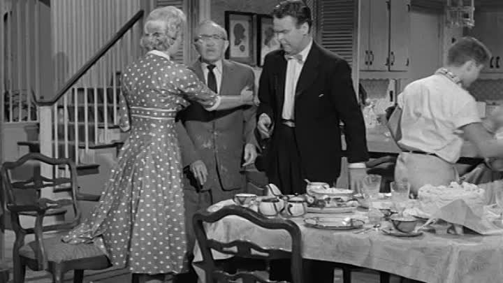 Blondie - S01E06 - Get That Gun (February 8, 1957)