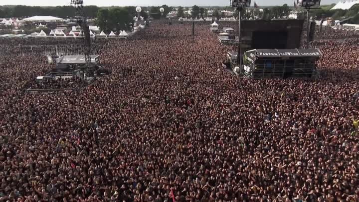 Status Quo “In The Army Now“ (Live at Wacken 2017) - from “Down Down & Dirty At Wacken“