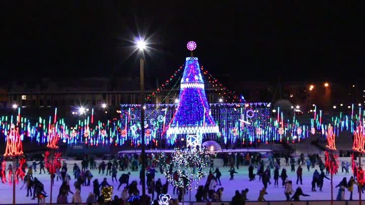 Альметьевск январь 2016 центральная ёлка каток