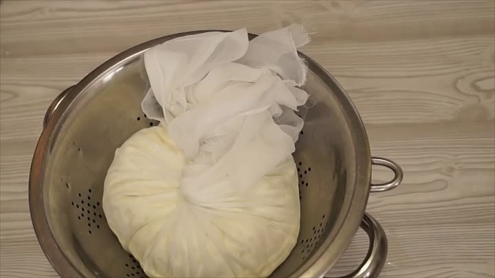 Домашний сыр из молока.  Самый легкий рецепт приготовления Сыра!