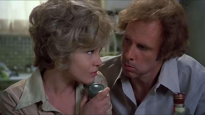 Family Plot 1976 720p - Karen Black, Bruce Dern