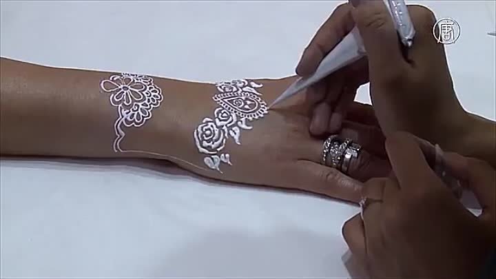 Белые «татуировки» хной – новый мировой тренд (новости) (1)