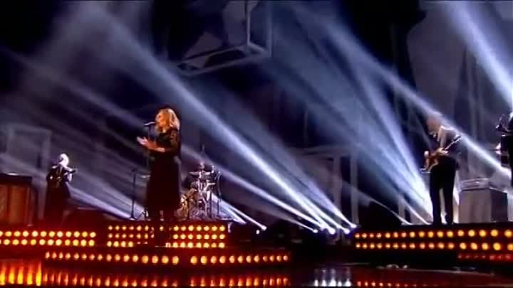 Adele - Rolling in the Deep (Brit Awards 2012) HQ