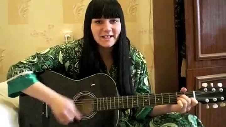 Пятнадцать лет песня. Ежова под гитару. Ира Ежова. Оля Мансурова. Ира Ежова с гитарой.