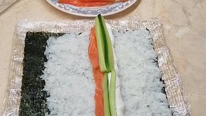 Готовим роллы дома🍣. Очень вкусные 😋