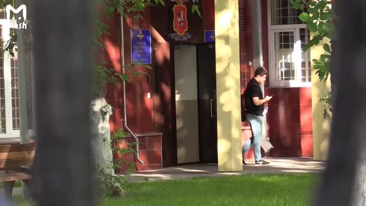 Освобождение из–под домашнего ареста журналиста «Медузы» Ивана Голунова