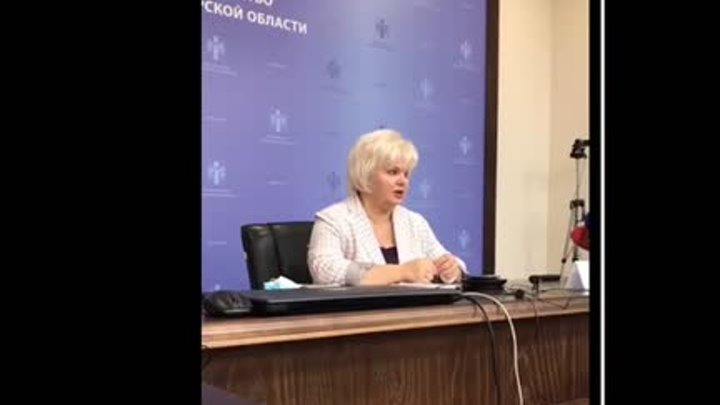 Председатель облизбиркома Ольга Благо рассказывает о санитарной безо ...