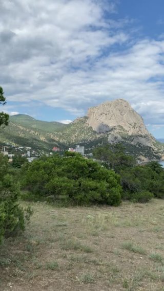 Крымские пейзажи. Гора Сокол
